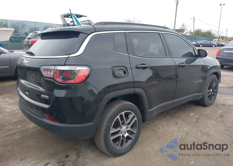 2018 Jeep Compass Latitude Fwd from USA, damaged, VIN 3C4NJCBB7JT285996